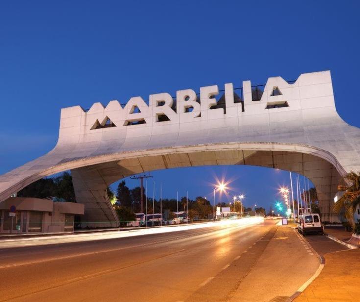 Apartamento Vacacional En Marbella Exterior photo